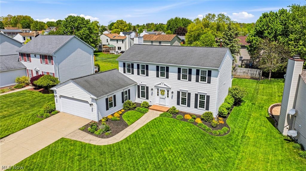 Photo of 4089 Canterbury Drive, Brunswick, OH 44212 (MLS # 5209502)