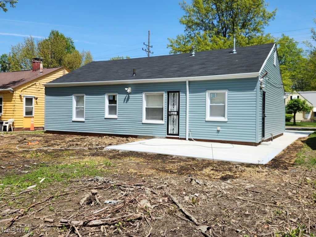 1998 Green Road, Cleveland, Ohio image 16