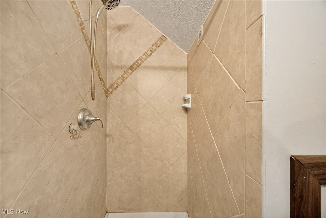 Cleveland Beach - Residential