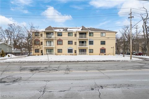 19510 Lorain Road Unit 109, Fairview Park, OH 44126 - MLS#: 5100811
