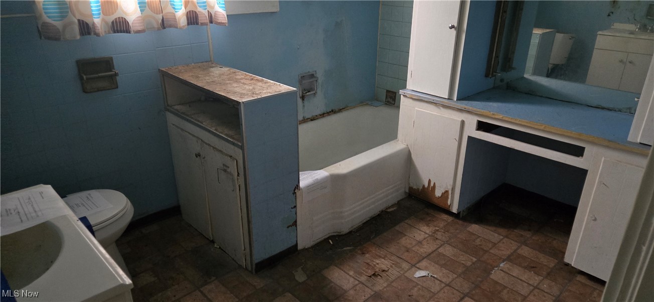 Bear Crk Village Condo 03 - Residential