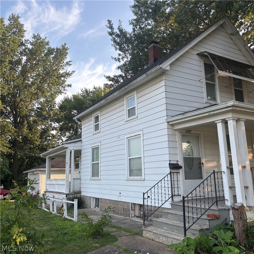 1407 W 22nd Street
