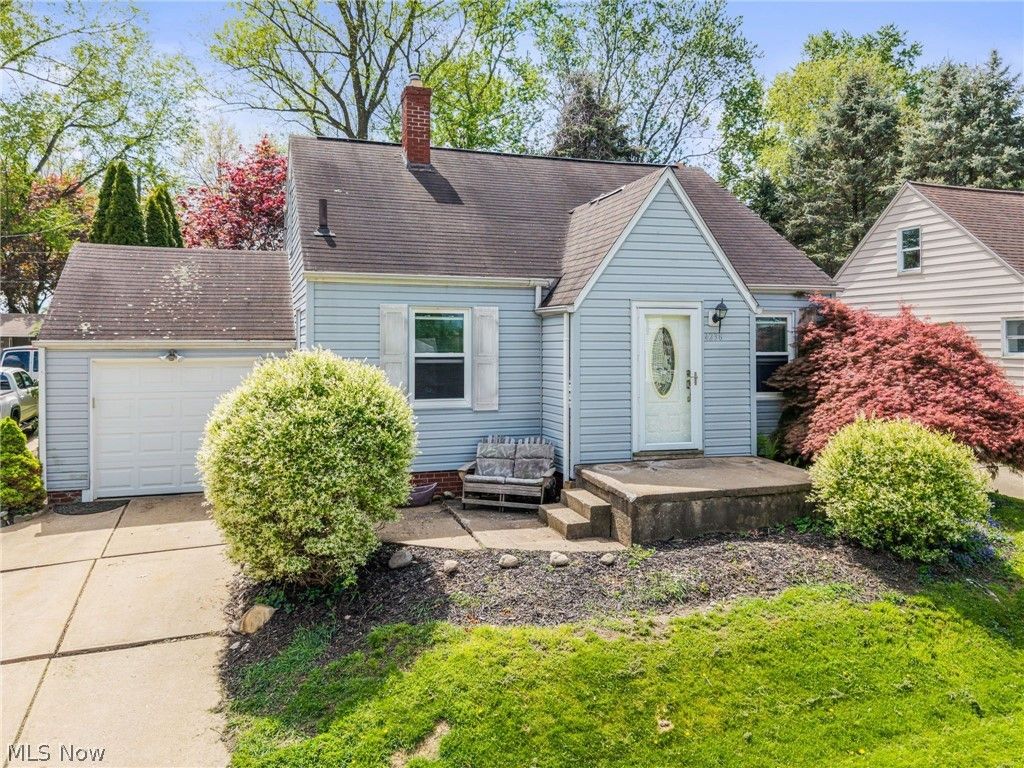 Photo of 4238 20th Street NW, Canton, OH 44708 (MLS # 5204527)
