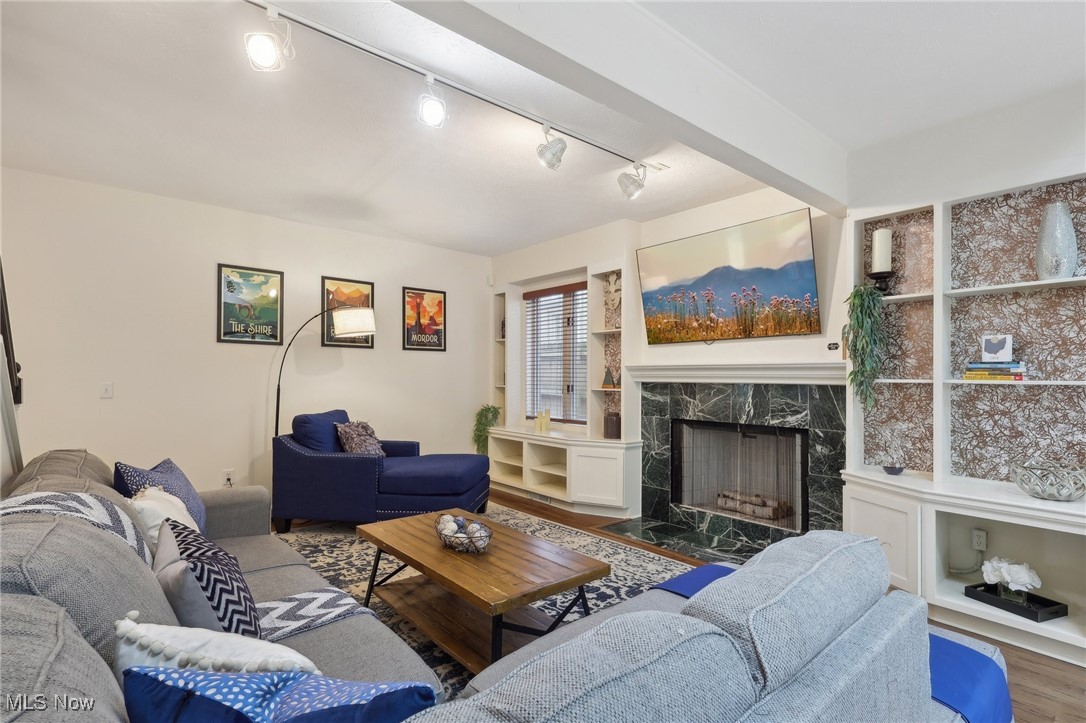 2188 Coventry Road, Cleveland Heights, Ohio image 10