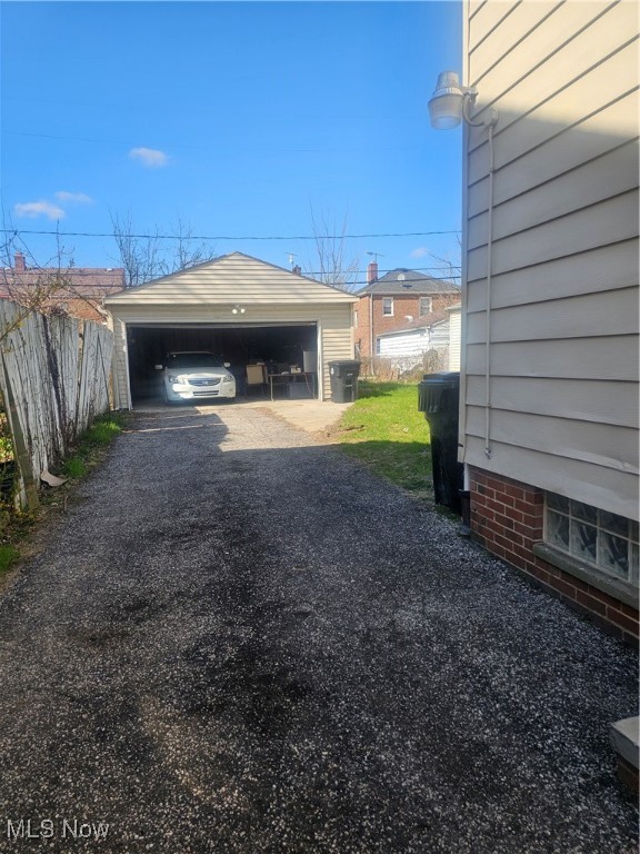 15707 Biltmore Avenue, Cleveland, Ohio image 3