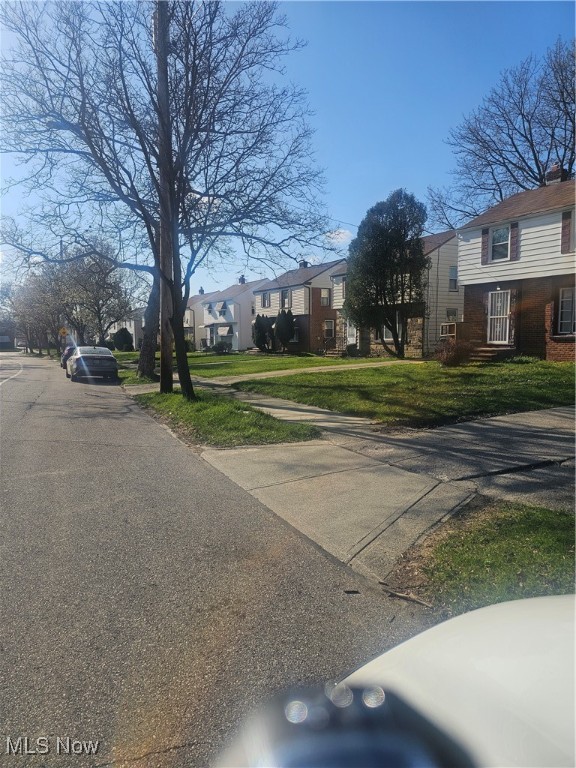 15707 Biltmore Avenue, Cleveland, Ohio image 26