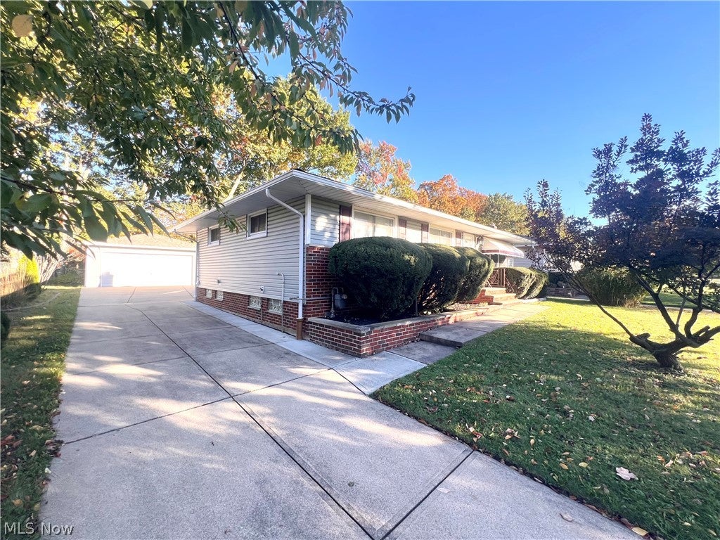 5901 Amrap Drive