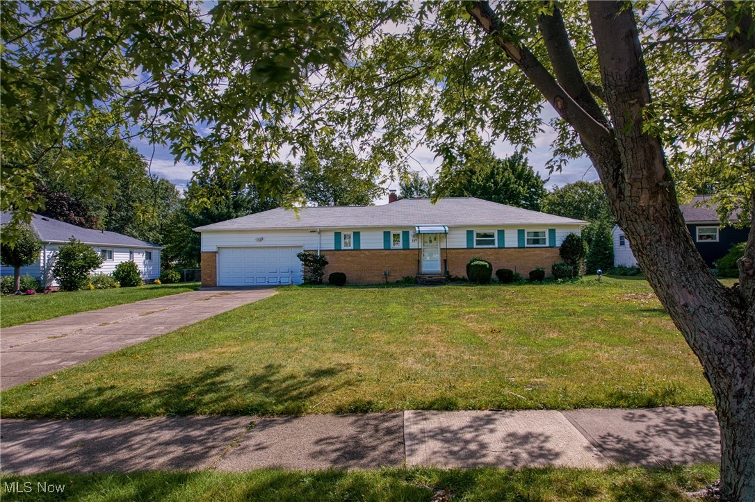 Highland Heights, Ohio 44143, United States, 3 Bedrooms Bedrooms, ,2 BathroomsBathrooms,Residential,Pending,235468