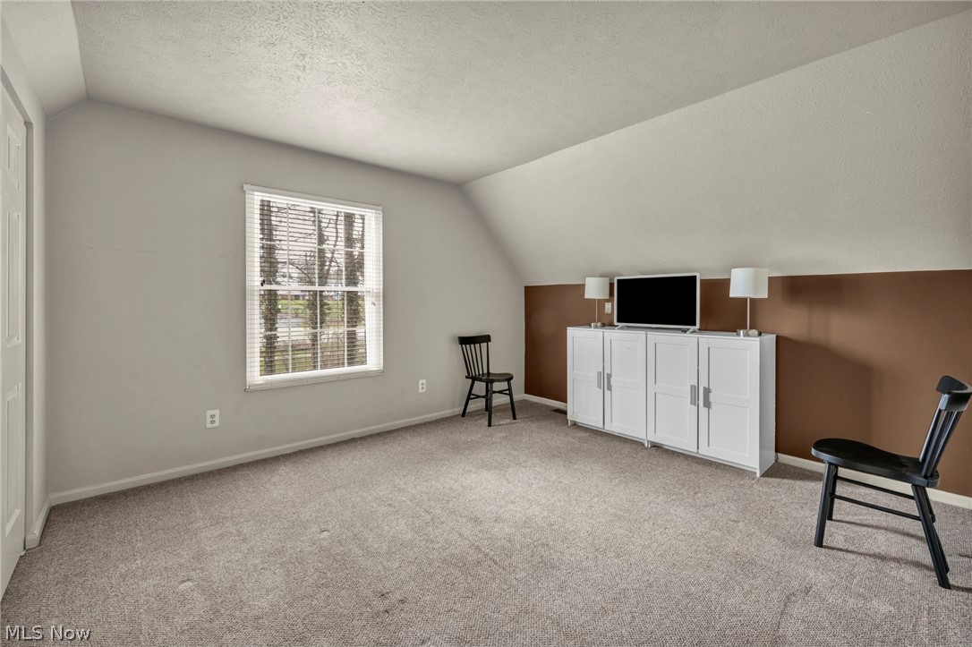 Pinetree Lane Condo - Residential