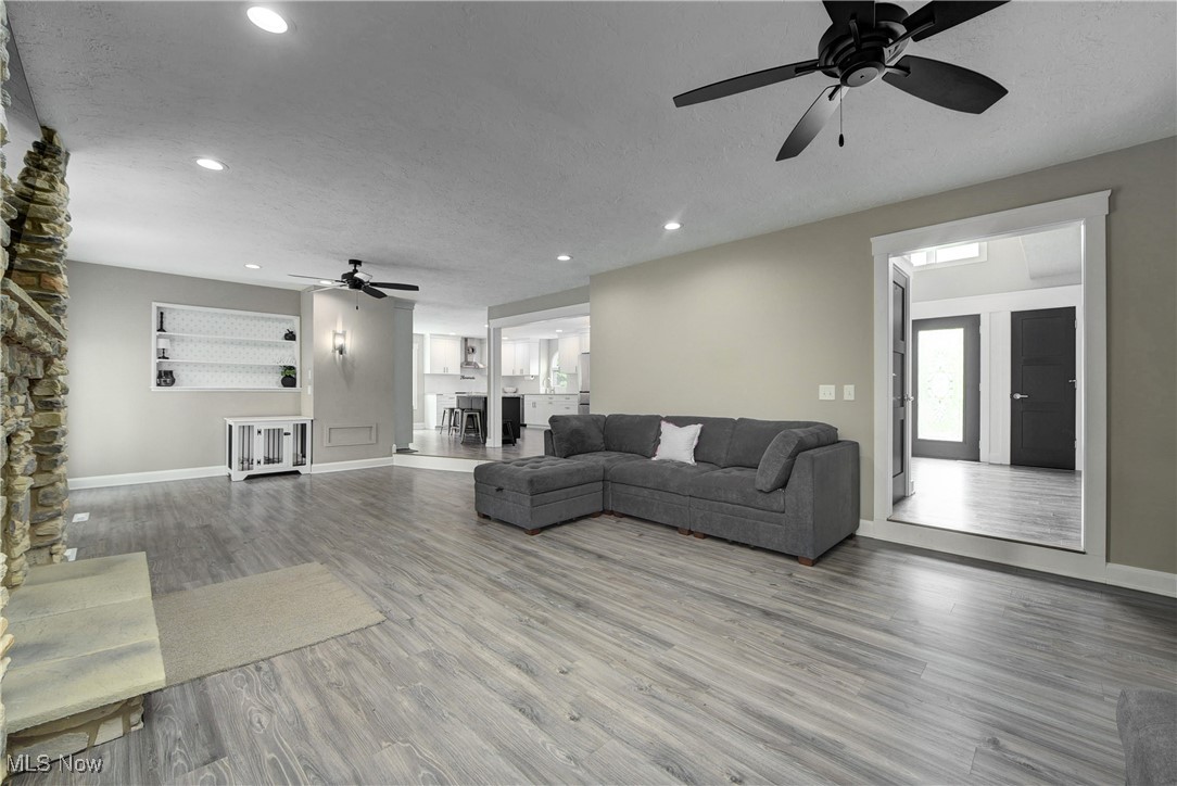 14931 Regency Drive, Strongsville, Ohio image 13
