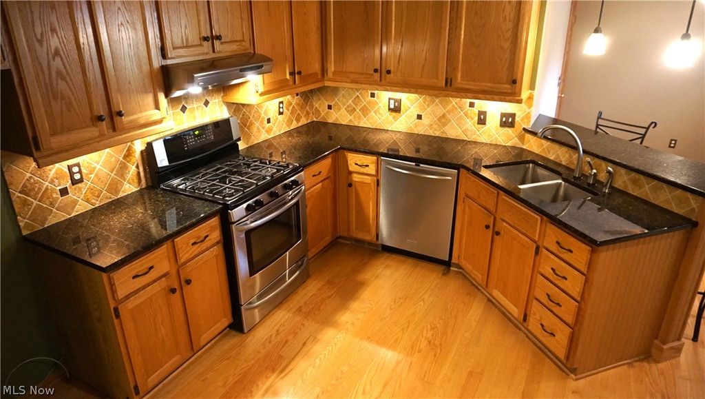 Photo of 16801 Orchard Grove Drive, Middleburg Heights, OH 44130 (MLS # 5207876)