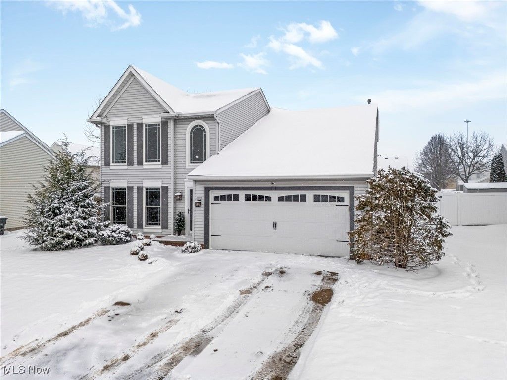 Photo of 2162 Canterbury Circle, Akron, OH 44319 (MLS # 5177487)