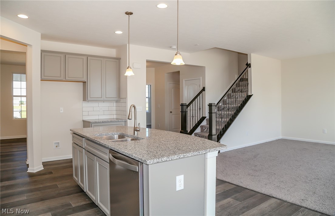 Highlands at Glenross - Residential