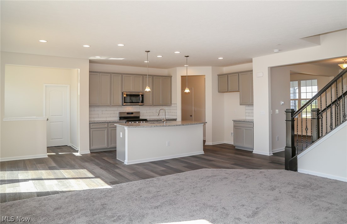 Highlands at Glenross - Residential