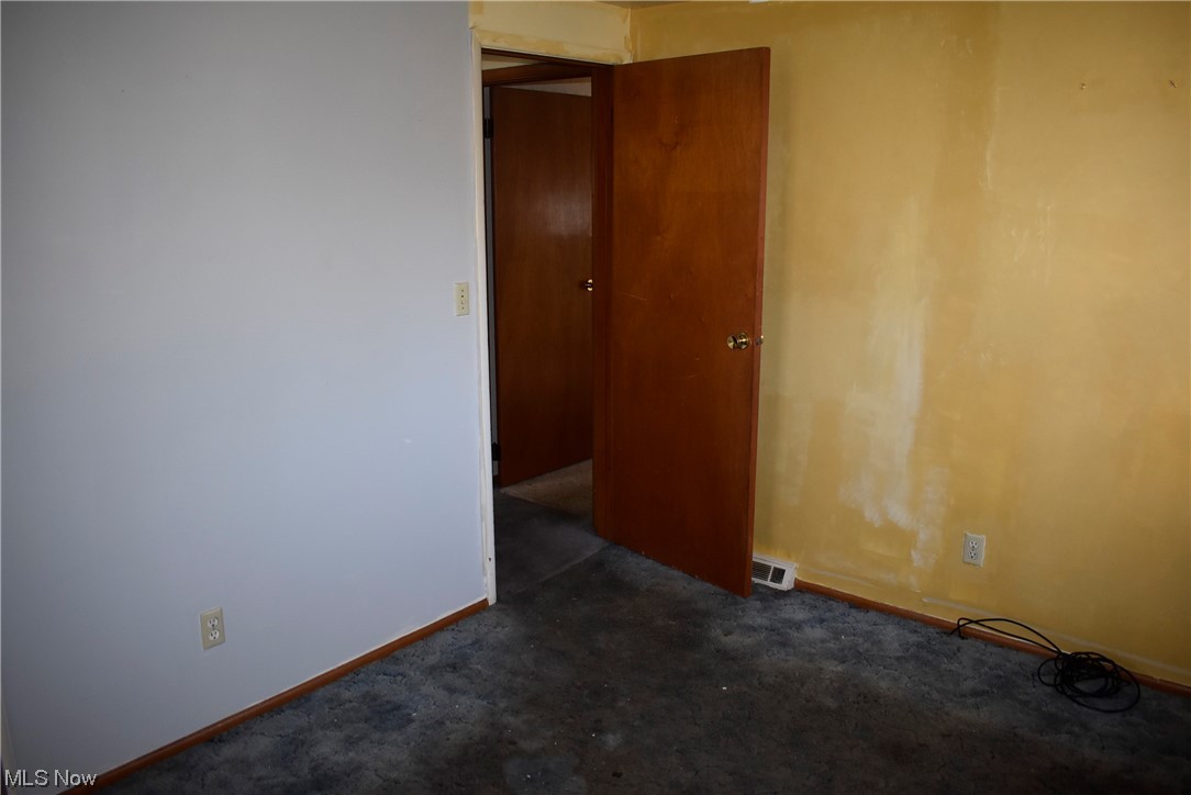 Crestwood - Residential