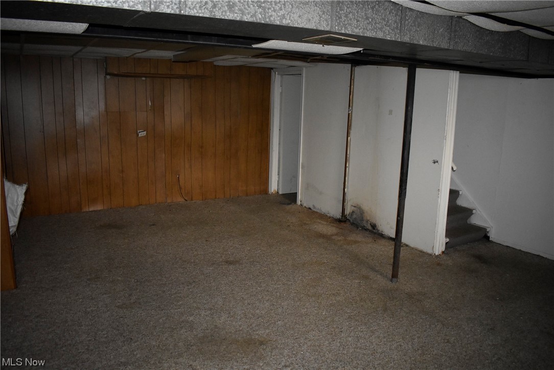 Crestwood - Residential