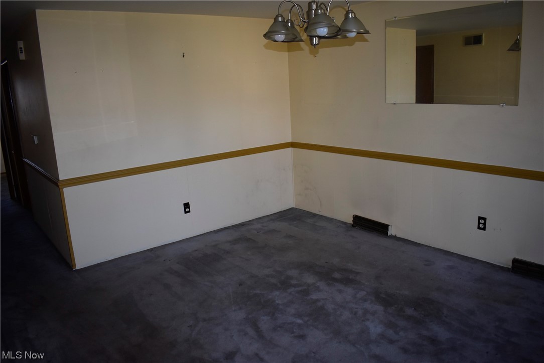 Crestwood - Residential