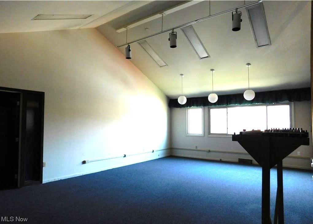 City/Medina - Commercial Lease