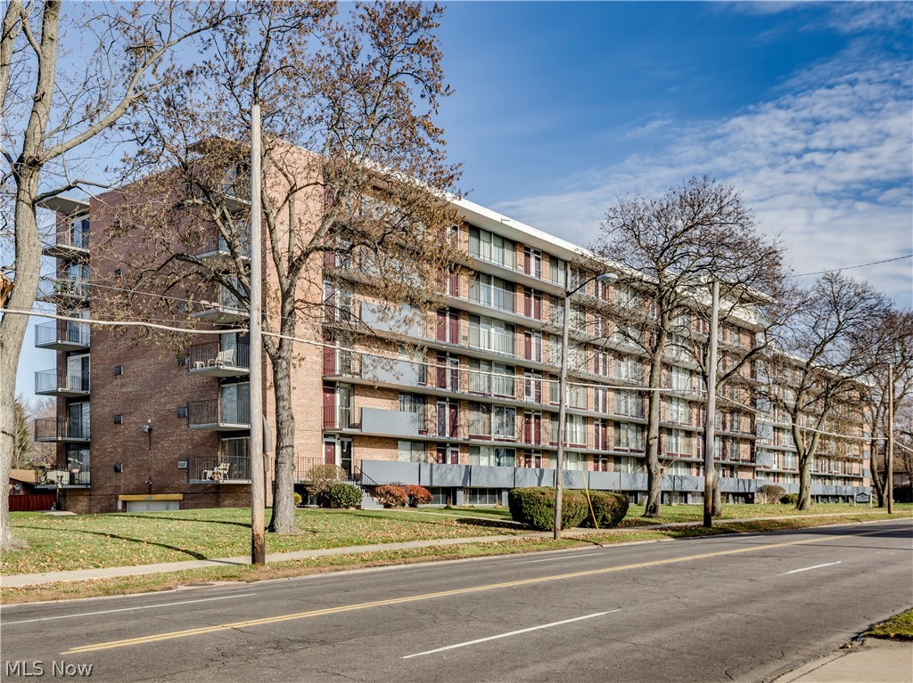 Seven Stories East Condo - Residential Lease