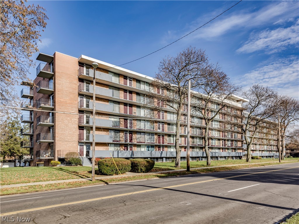 Seven Stories East Condo - Residential Lease