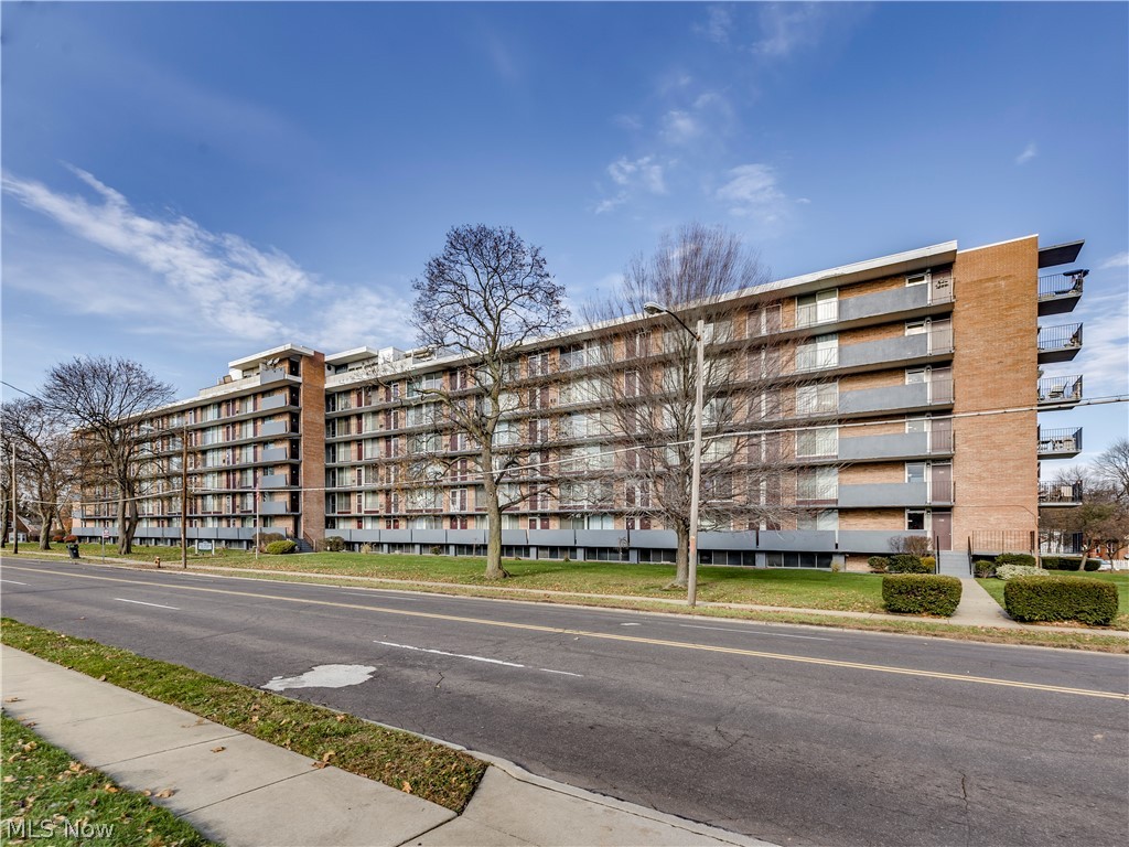 Seven Stories East Condo - Residential Lease