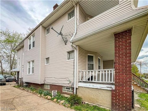 Tiny photo for 3876 E 143rd Street, Cleveland, OH 44128 (MLS # 5255686)