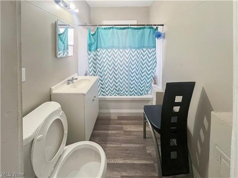Tiny photo for 3876 E 143rd Street, Cleveland, OH 44128 (MLS # 5255686)
