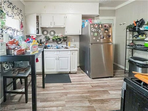Tiny photo for 3876 E 143rd Street, Cleveland, OH 44128 (MLS # 5255686)