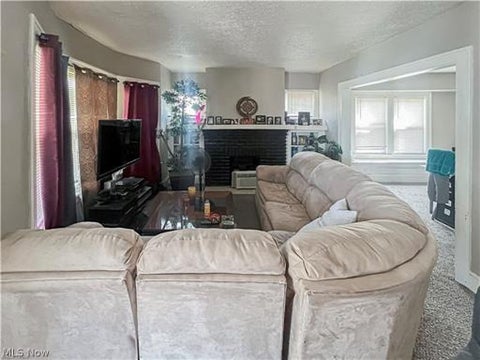 Tiny photo for 3876 E 143rd Street, Cleveland, OH 44128 (MLS # 5255686)