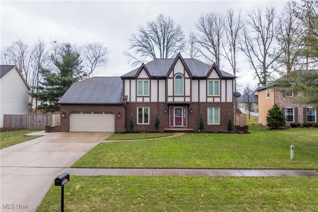 20609 Wildwood Lane, Strongsville, Ohio image 1