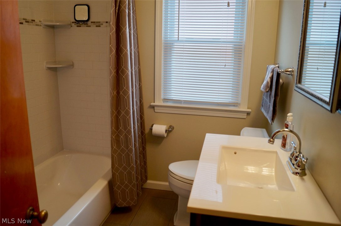 Tuxedo Gardens - Residential