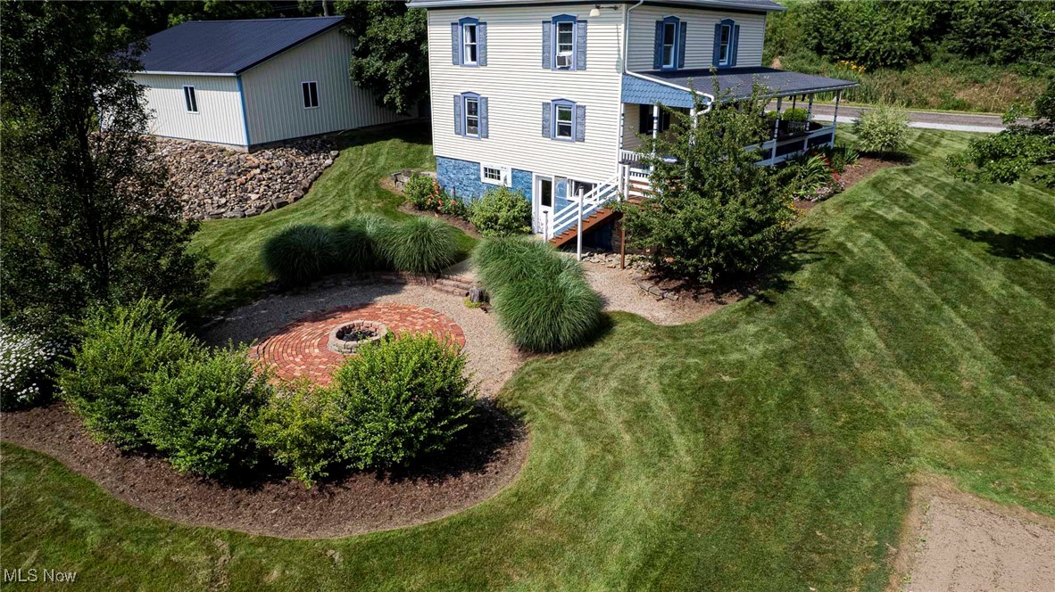 Dundee, Ohio 44624, United States, 4 Bedrooms Bedrooms, ,1 BathroomBathrooms,Residential,Active,187310