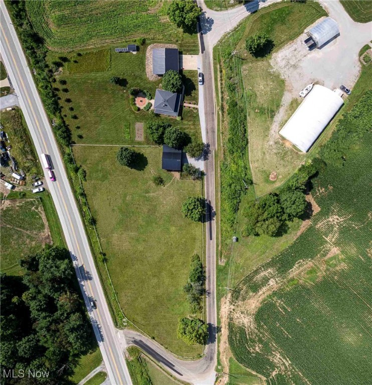 Dundee, Ohio 44624, United States, 4 Bedrooms Bedrooms, ,1 BathroomBathrooms,Residential,Active,187310