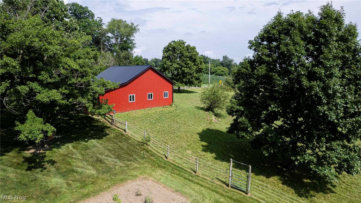 Dundee, Ohio 44624, United States, 4 Bedrooms Bedrooms, ,1 BathroomBathrooms,Residential,Active,187310