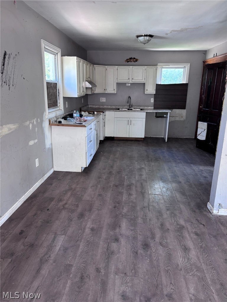 Photo of 3587 W 67th Street, Cleveland, OH 44102 (MLS # 5220783)