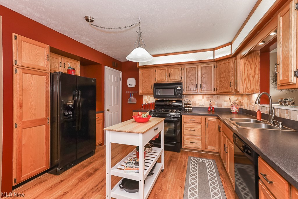 Ledge View Acres - Residential