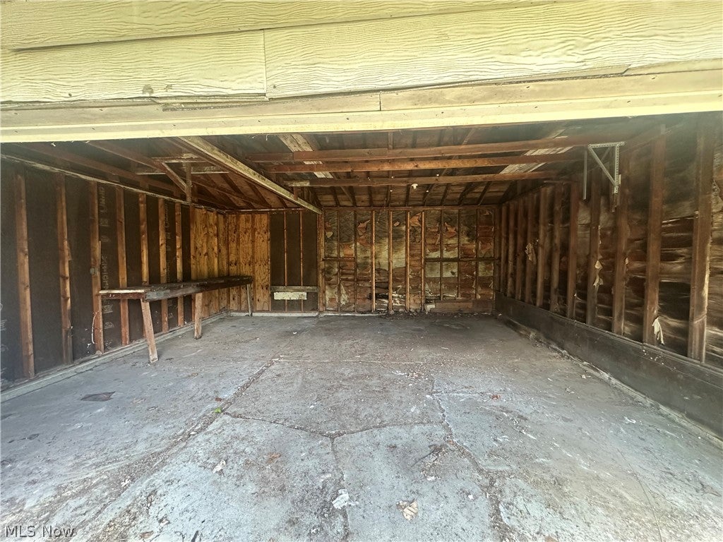 16015 S Lotus Drive