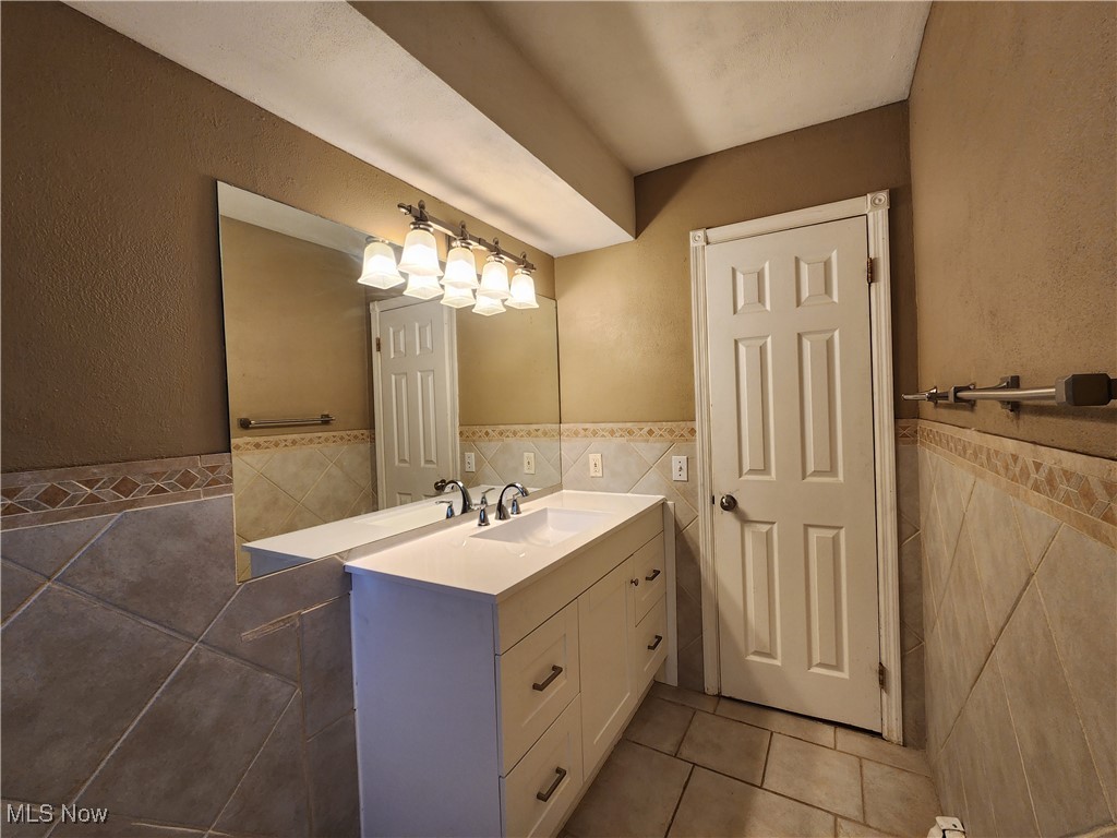 Olmsted Colony 05 - Residential Lease