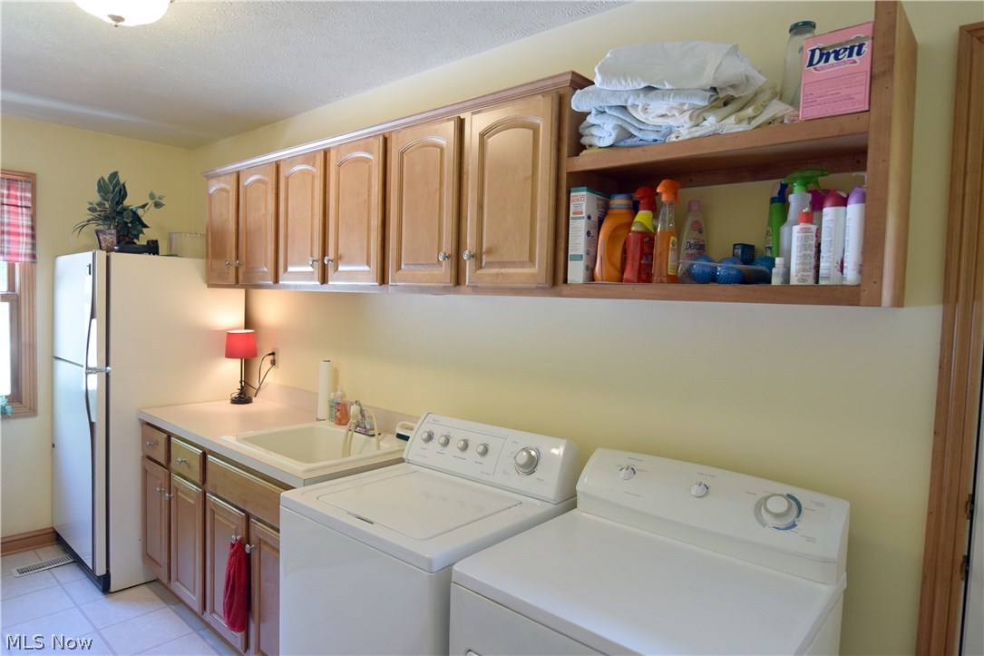 Connecticut Western Reserve - Residential