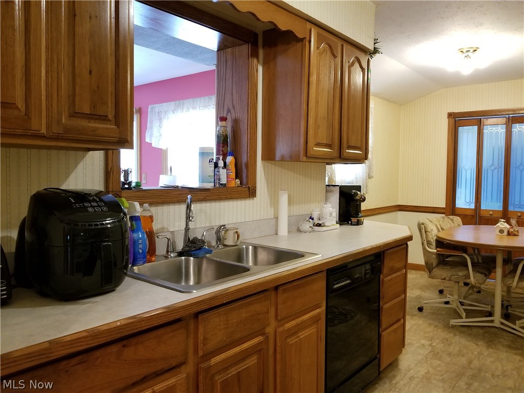 Indian Creek Village Estates - Residential