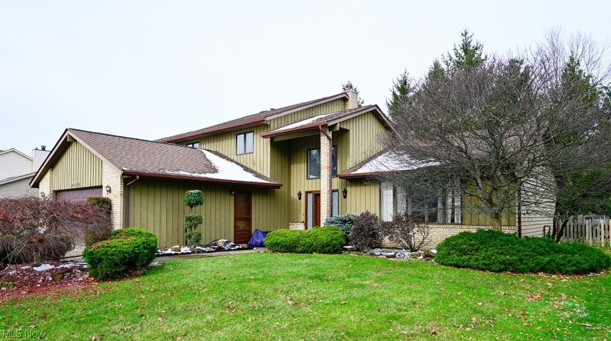 This beautiful home is located on a private caul-de-sac street & is close to schools dining shopping Hillcrest hospital & 7 min drive to Beachwood mall. The house was renovated top to bottom & is move-in ready. It has open floor plan w/ 4 bedrooms 3 full baths two fireplaces vaulted ceilings skylights hardwood floors custom tile in baths & finished basement. A two-story foyer w/ marble floors opens to a large great room w/ vaulted ceilings, hardwood floors & stunning floor-to-ceiling fireplace. Large kitchen has vaulted ceiling w/ skylights, white cabinetry w/ crown molding, stainless-steel appliances, granite-covered island & countertops, & elegant marble-glass backsplash. Kitchen leads to a spacious dining room w/ brick fireplace, overlooking fenced-in backyard w/ tall evergreens & updated in 2021 private deck. The 1st floor features a large bedroom w/ a walk-in closet and adjacent full bath w/ a granite vanity top, vessel sink, and custom ceramic-glass tile. It can be used as in-law