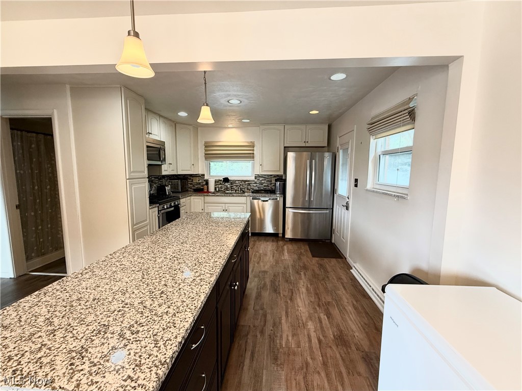 Beverly Hills Seventh Add - Residential