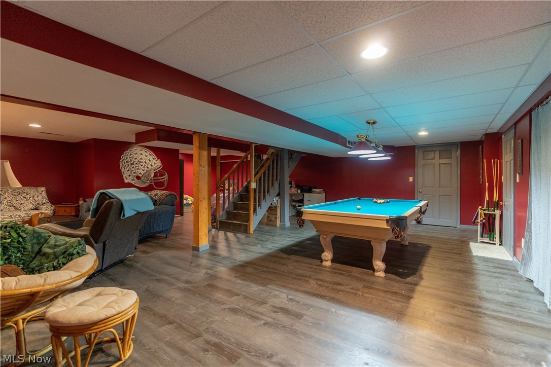 Sloping Acres - Residential