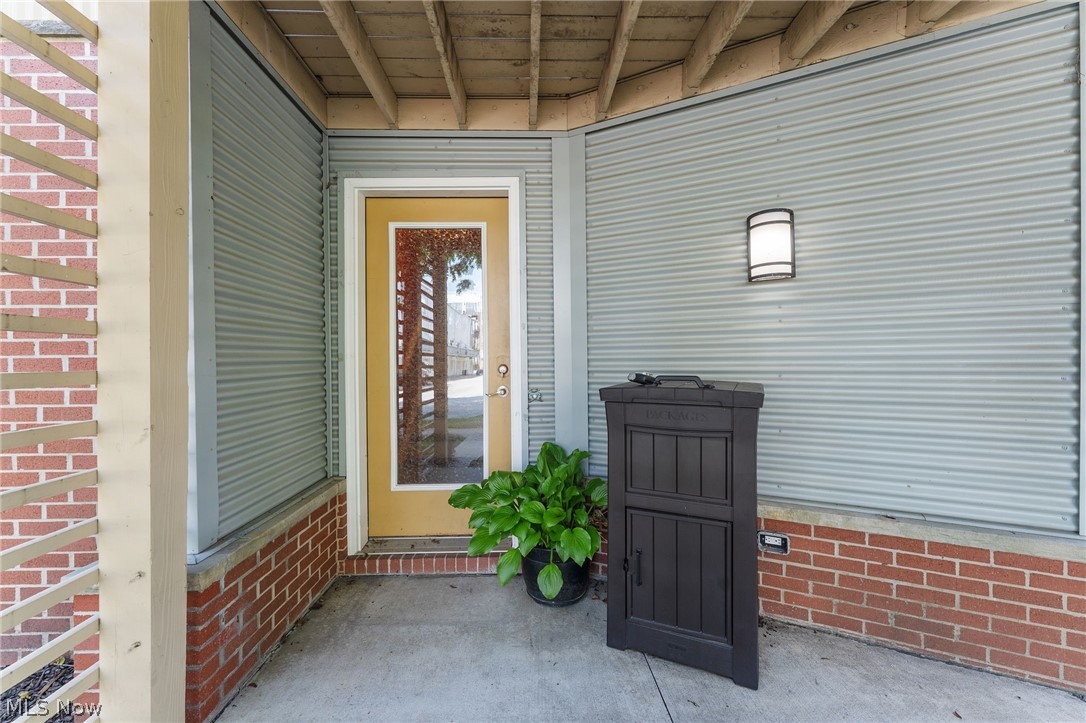 1266 W 74th Street