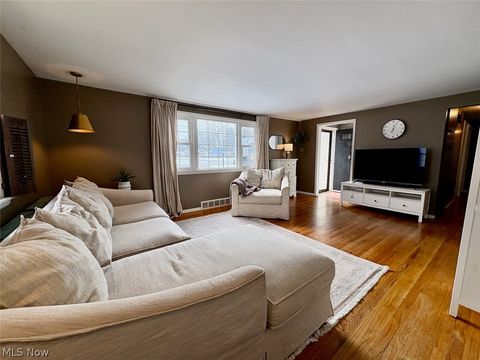 Tiny photo for 8331 Nowlen Street, Mentor, OH 44060 (MLS # 5187377)