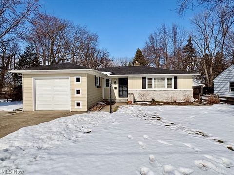 Tiny photo for 8331 Nowlen Street, Mentor, OH 44060 (MLS # 5187377)