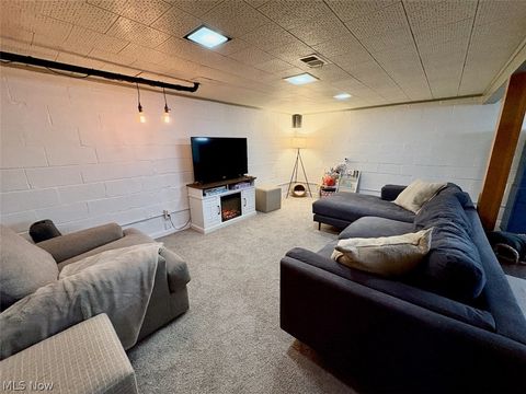 Tiny photo for 8331 Nowlen Street, Mentor, OH 44060 (MLS # 5187377)