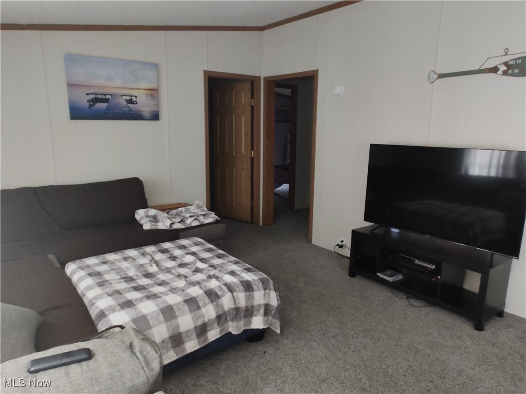 Roaming Rock - Residential