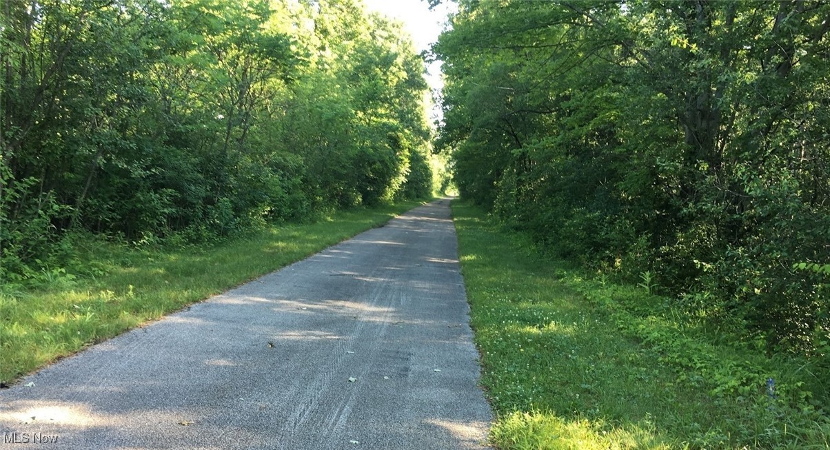 Roaming Rock - Residential
