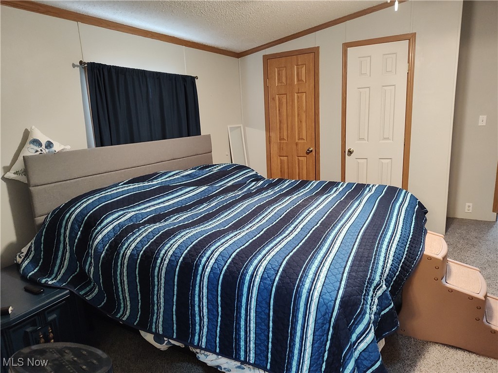 Roaming Rock - Residential